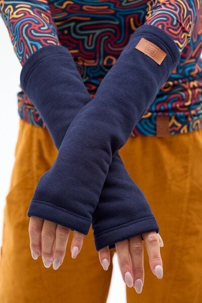 Thumbnail - Handstulpen Puffy – Armstulpen aus Bio-Baumwolle – warm & bequem – glatt oder mit KOKOworld-Print – fair & nachhaltig pr...