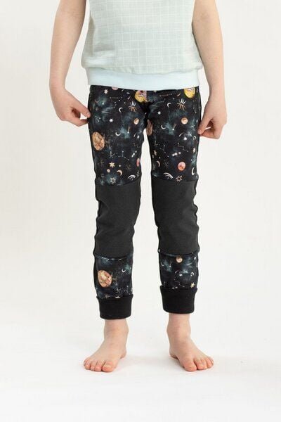 Babbily Verstellbare Kinderleggings mit verstärkten Knien - mitwachsend. Bio-Baumwolle