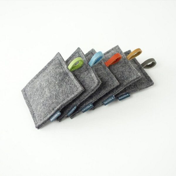 matilda k. manufaktur 5 Duftkissen aus Wollfilz und Leder mit Lavendel gefüllt 'smilla'