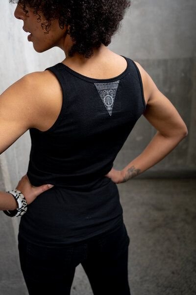 Top Agra back Triangle aus Fairtrade-Baumwolle – Normale Passform Schnitt – Dünn Träger – Rund Ausschnitt – 100% in der ...