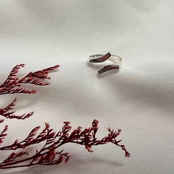 pakilia Ring "Dos Puntas Curvadas" #7