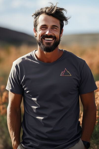 Kultgut Artdesign - Biofair - Vegan Klassik Shirt /Little Faded Mountain