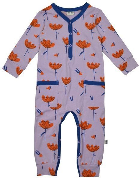 Strampler mit Wildblumendruck von baba Kidswear