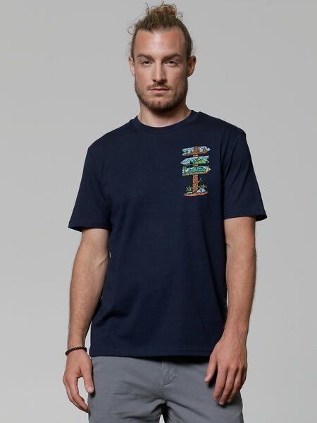 Thumbnail - watapparel T-Shirt Unisex Adventure is everywhere