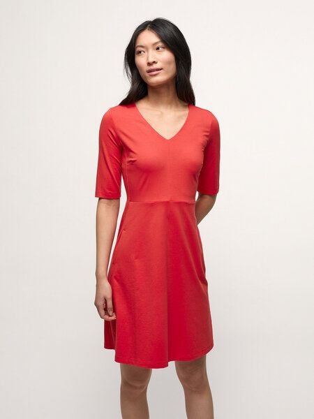 LANIUS Etuikleid aus Bio-Baumwolle und TENCEL