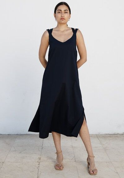 Studio Hertzberg DUNKELBLAUES MAXIKLEID "O-TERRE" AUS BIO BAUMWOLLE