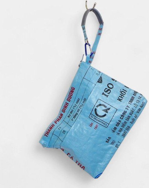 REFISHED fair fashion Täschchen 'BAG-IN-BAG' (XL) - upcycelte Fischfuttersäcke