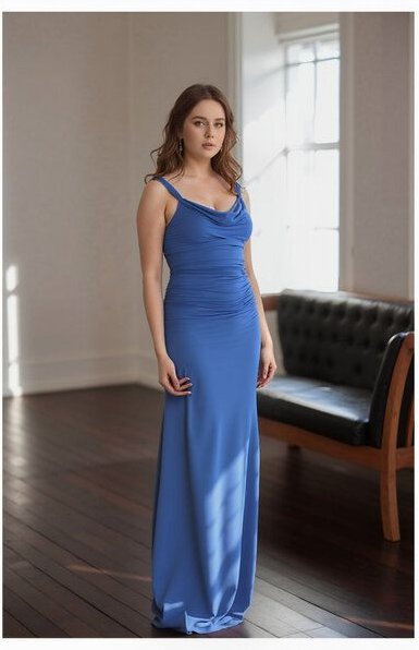 Ingoria SYRENA Abendkleid mit tiefen Rückenausschnitt