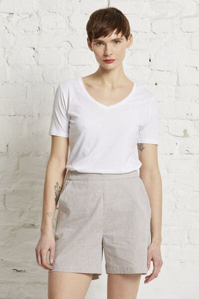 Wunderwerk Damen T-Shirt, V-Auschnitt, aus Biobaumwolle und Modal "Metro v-neck tee"