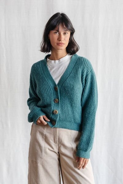 Thumbnail - Jyoti - Fair Works Cardigan Aipena