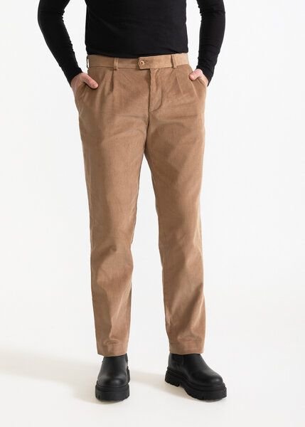 De IONESCU Die Premium Cordhose "Hamburg“ aus Bio-Baumwolle