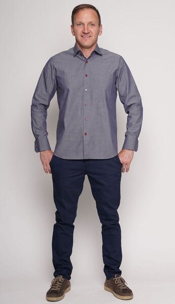 Peaces.bio - handbedruckte Biomode Peaces Bio-Herrenhemd - Made in Austria