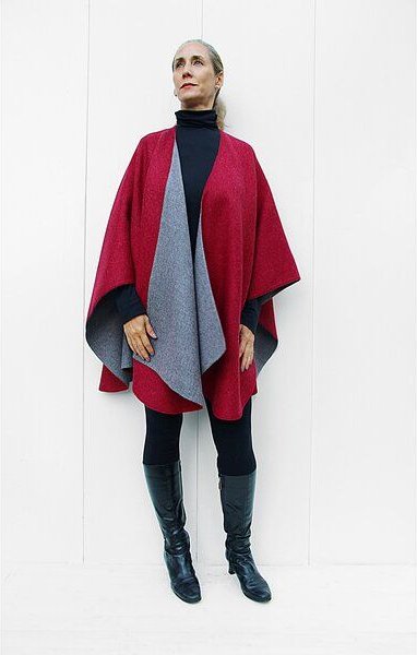 B.e Quality Zweifarbiges Alpaka-Wende-Kap aus feinstem 100% peruanischem Baby-Alpaka