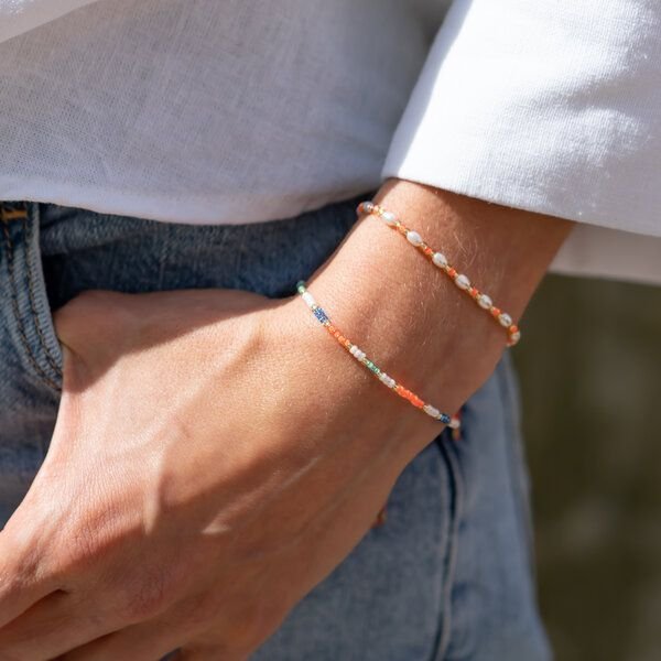 juni Sommer Perlenarmband "Wind Breeze" apricot