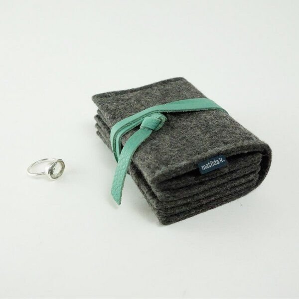 matilda k. manufaktur Schmuckaufbewahrung 'schmucknest' mittel aus Filz dunkelgrau 'matilde'