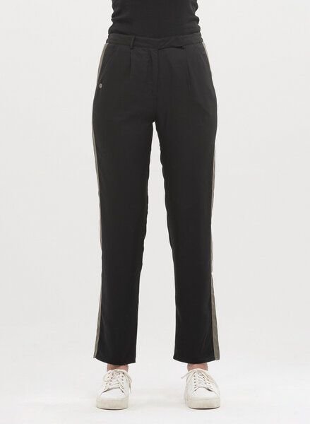 ORGANICATION Hose aus TENCEL Lyocell mit seitlichen Tapestreifen