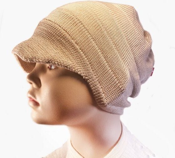 vincente Gestricktes Cap aus TENCEL