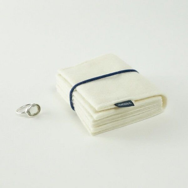 matilda k. manufaktur Schmuckaufbewahrung 'schmucknest' mittel aus Wollfilz 'matilde' mit Rundgummi-Verschluß in vielen ...