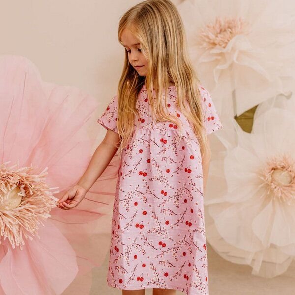 Thumbnail - Kleid Kinder Bio-Baumwolle Cherries & Blossoms – sommerliches Walkiddy Kleid mit schwingendem Rock – nachhaltige, hautfr...