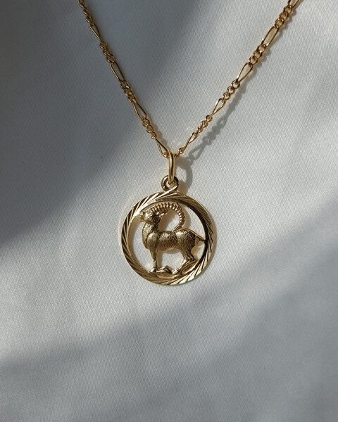 ST'ATOUR CAPRICORNUS // STEINBOCK – Sternzeichen Kette