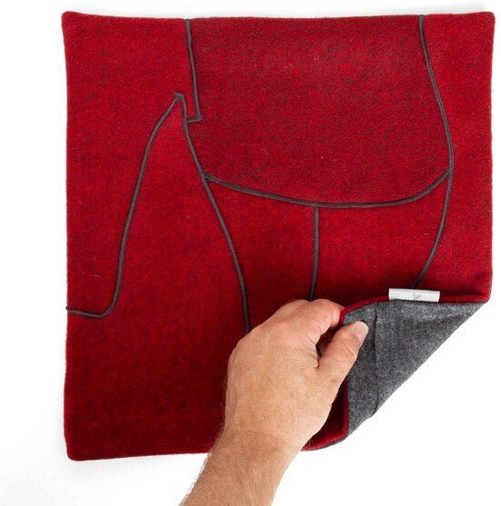 nahtur-design Dekokissen "zero-waste" aus kuscheliger Schurwolle | Unikate