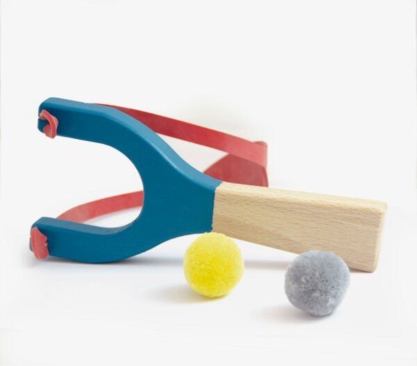 Steinschleuder aus Holz von Me&Mine