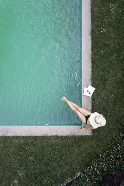 Photocircle Poster / Leinwandbild - Summer at the Pool