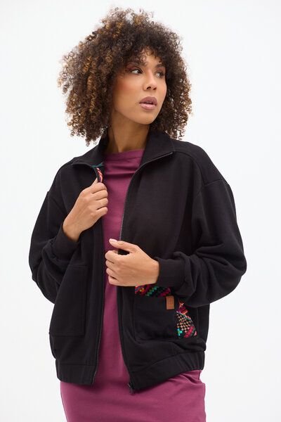 KOKOworld Sweatshirt Wolf – Durchgehender Reißverschluss – Große, aufgesetzte Taschen – Passe mit dekorativem Koko-Label...