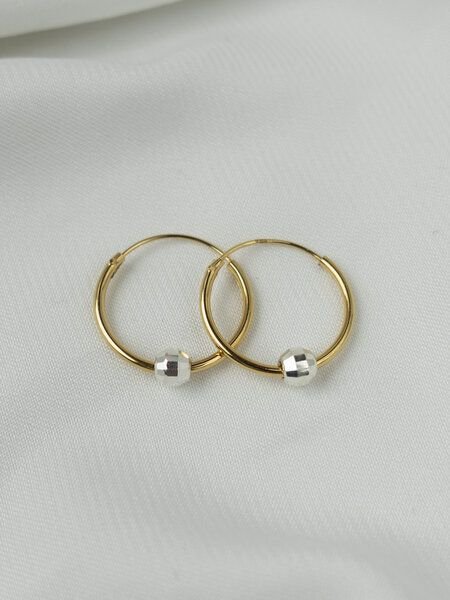 ST'ATOUR DIONA – mittlere Creolen mit Discokugel-Detail