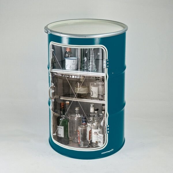 Lockengelöt Hausbar Vitrine aus einem Hamburger Ölfass.