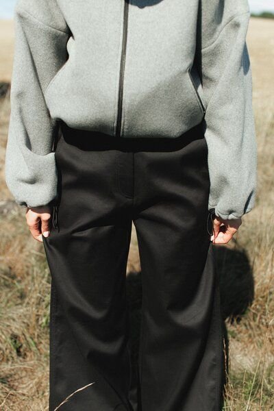 IVA RYCH Bomber-Jacke aus Wolle in grau/Deadstock