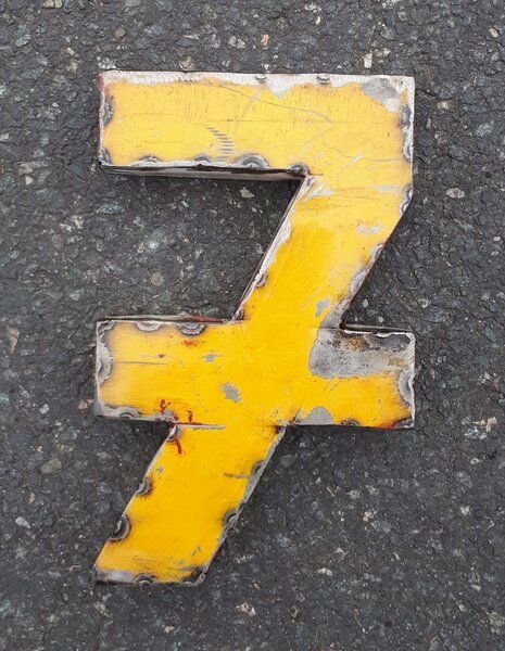 Moogoo Creative Africa Zahl Ziffer 0-9 aus recycelten Ölfässern -22 cm- Industrial Upcycling