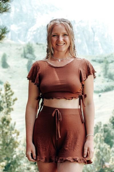 Vivien Joy Farrah Crop T-shirt mit Schmetterlingsärmel