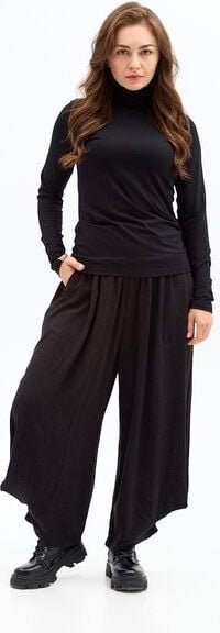 Hose Terra – Locker sitzende Hose – Breiter elastischer Bund – Verdeckte Taschen – Viskose mit Leinen – Fair produziert ...