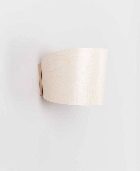 ALMUT von Wildheim Handgemachte Wandleuchte aus Eiche Lampenschirm aus Naturmaterialien