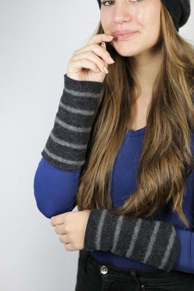 Frija Omina in 3 Farben: Bio Stulpen Merinowolle "Lumi"