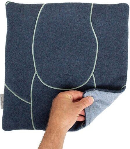 nahtur-design Dekokissen "zero-waste" aus kuscheliger Schurwolle | Unikate