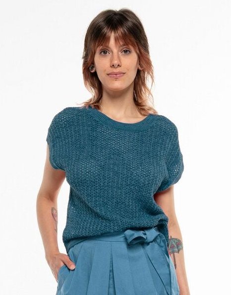 Thumbnail - Alma & Lovis Pullunder im lockeren Strick aus Organic Cotton | Lace Knit Shirt