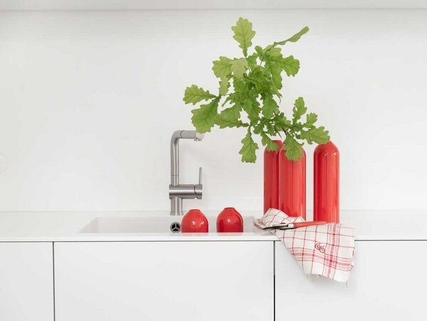 werkvoll by Lena Peter Nachhaltiger Kerzenhalter/Vase FIRE - rot - aus recycelten Feuerlöschern