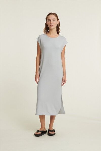 Basic Apparel Sadie Kurzarm Kleid aus Ecovero