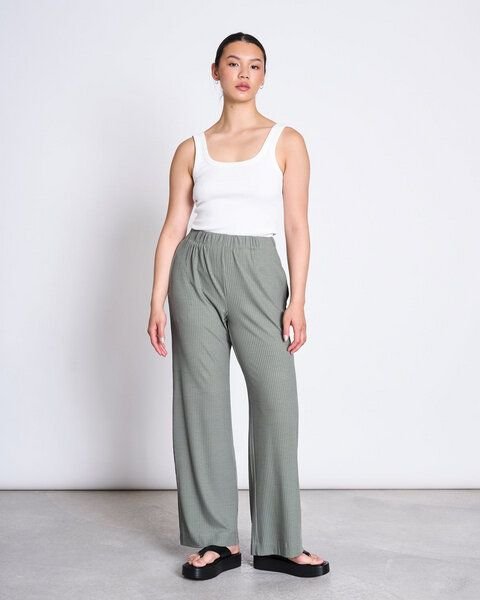 Thumbnail - JAN N JUNE WEITE HOSE SMILLA