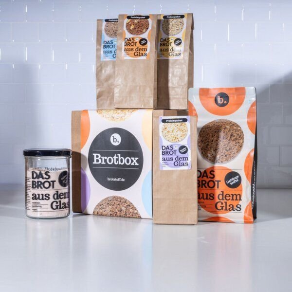 brotstoff Geschenkset - Box mit Brotbackmischung im Glas + Nachfüllpaket + 4 x Probierpaketen