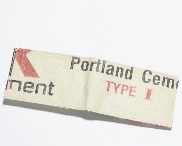 REFISHED fair fashion Börse 'MINI WALLET' - upcycelte Zementsäcke