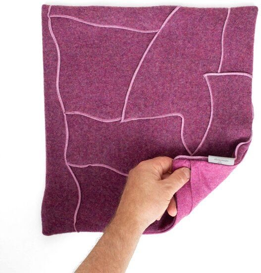 nahtur-design Dekokissen "zero-waste" aus kuscheliger Schurwolle | Unikate