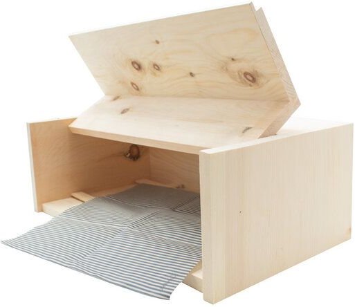 4betterdays Brotkasten aus Zirbenholz mit Zirbenholz-Gitter inkl. Bienenwachstuch