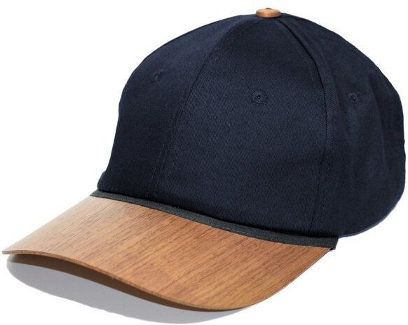 Lou-i Cap Bio-Baumwolle mit edlem Holzschild