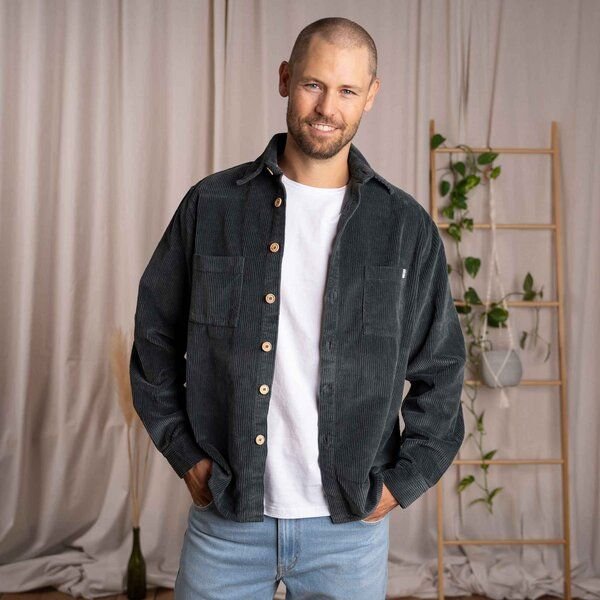 Vresh Clothing Vinley - Cord Hemd aus Biobaumwolle
