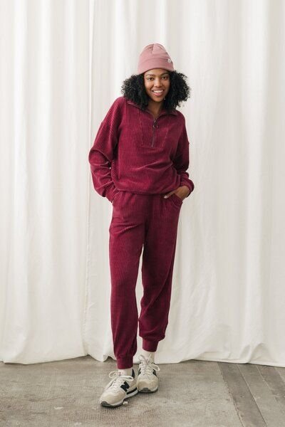 TWOTHIRDS Keel - Dark Cranberry