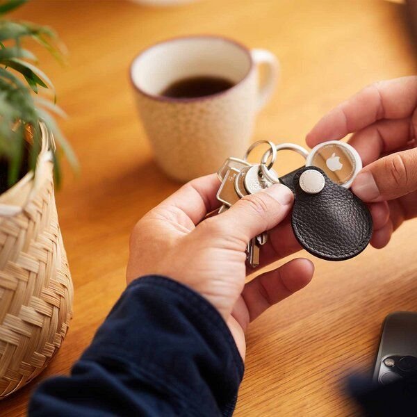 GOOD WILHELM Airtag Schlüsselanhänger aus Vachetta Leder