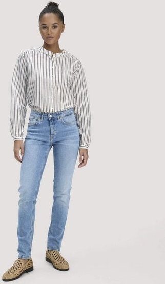 hessnatur Jeans LEA Mid Rise Slim aus Bio-Denim